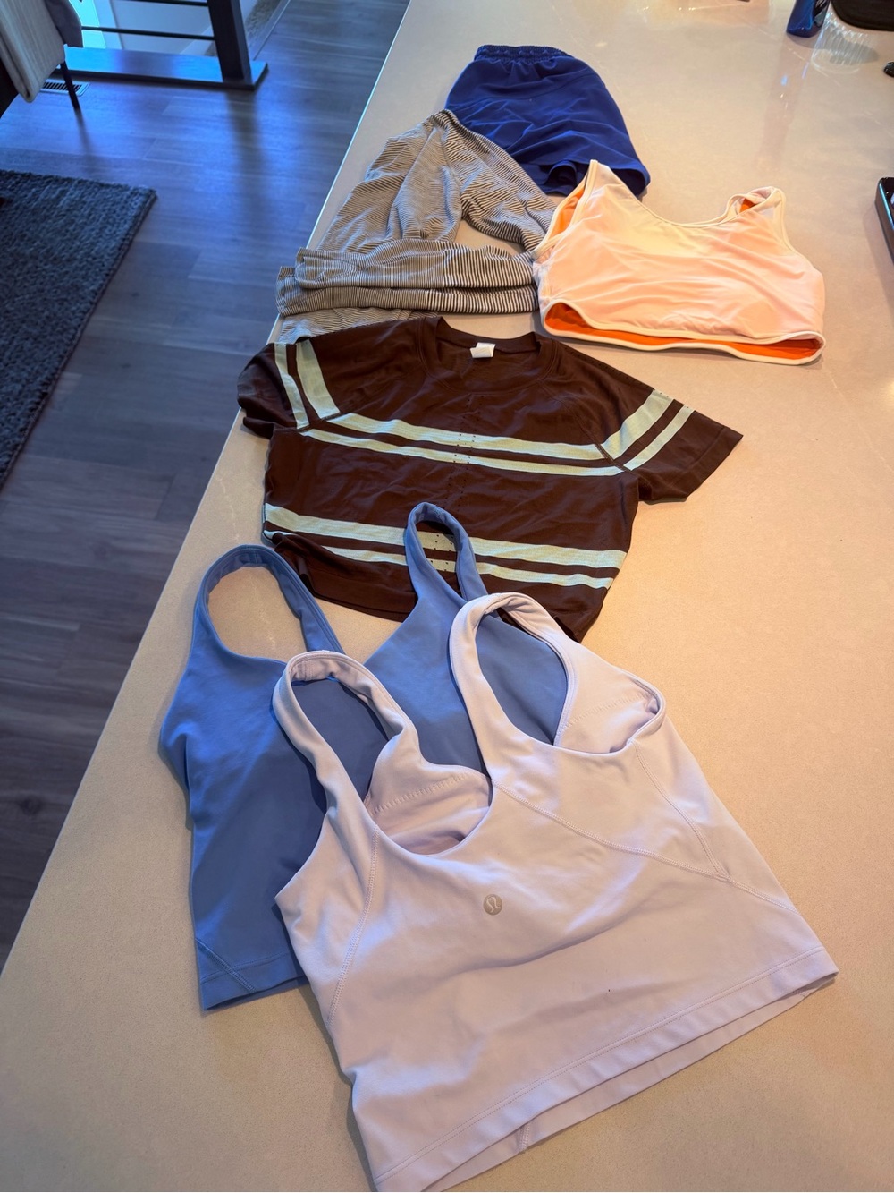 Lululemon lot